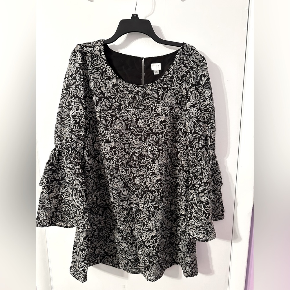 Black and Ivory Floral Pattern Dress, A Nee Day (Target), Size M
